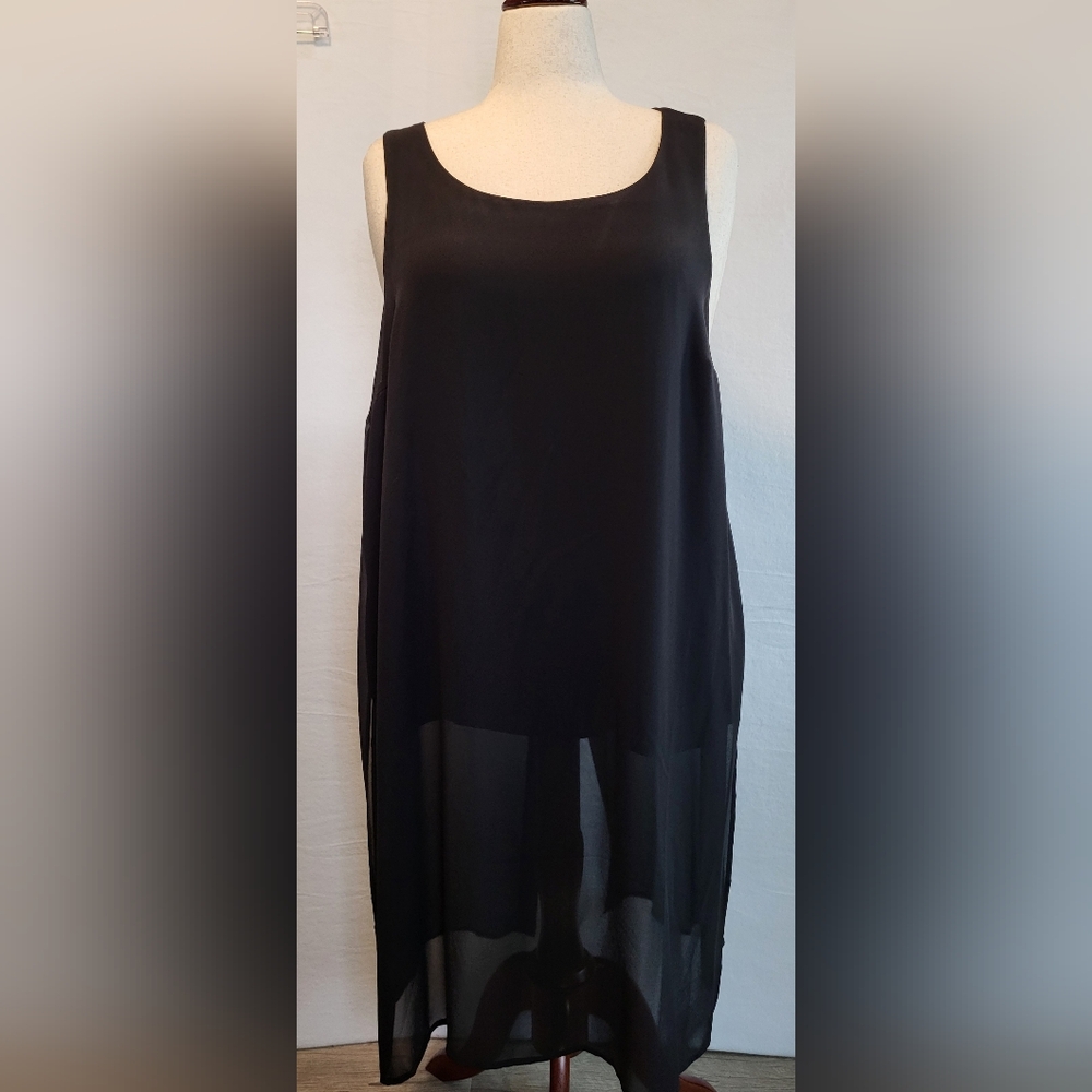 NWT Torrid Size 2 Black Chiffon Overlay Tank Style Tunic